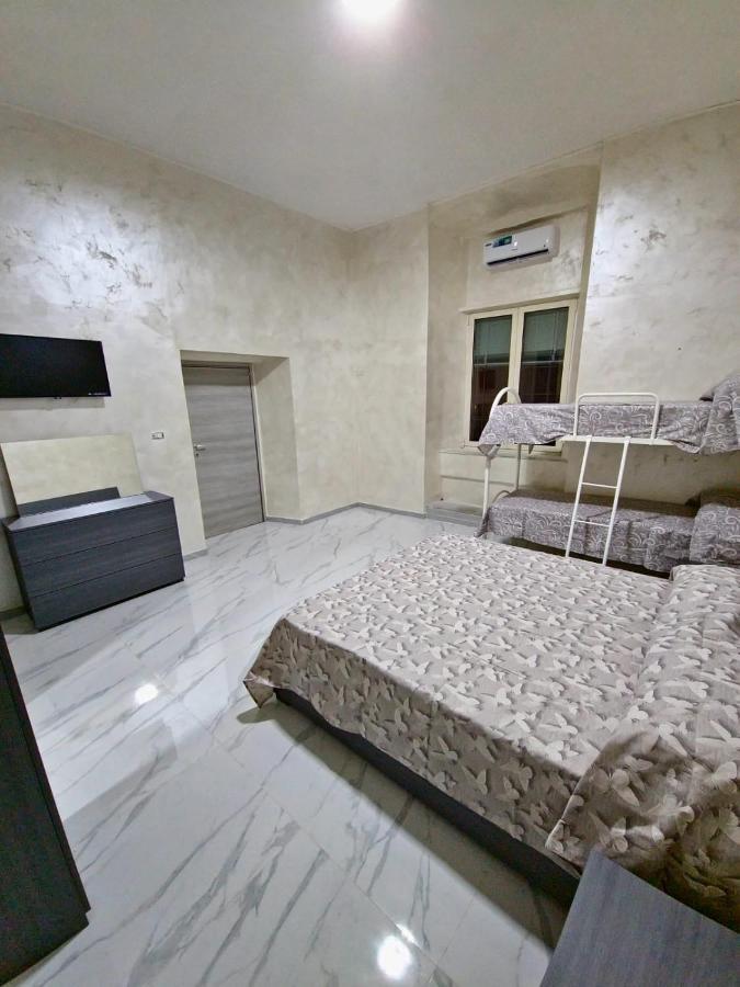 Ritmo Napoletano Apartment Naples Exterior photo